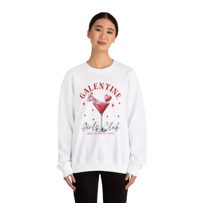 Galentine Girl’s Club Graphic Sweatshirt 🍸✨ (GILDAN)